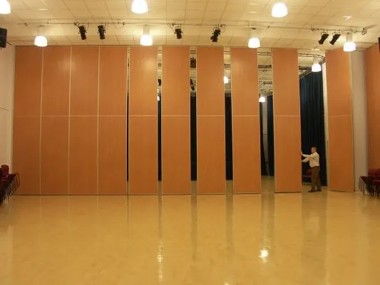 Movable Walls by Moving Designs Limited