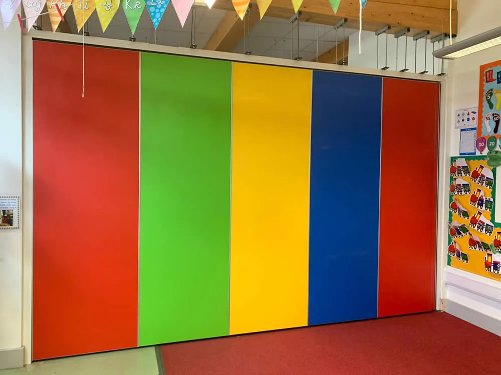 A vibrant partition for a vibrant school